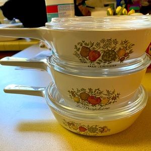 Corning ware set